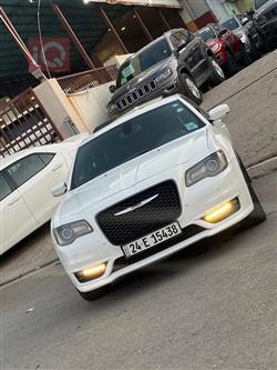کرایسلەر 300